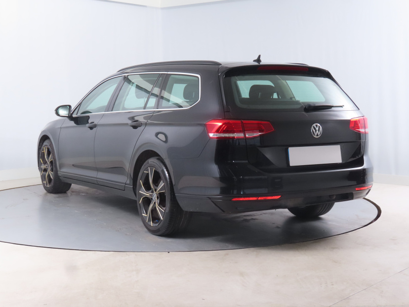 Volkswagen Passat, 2017