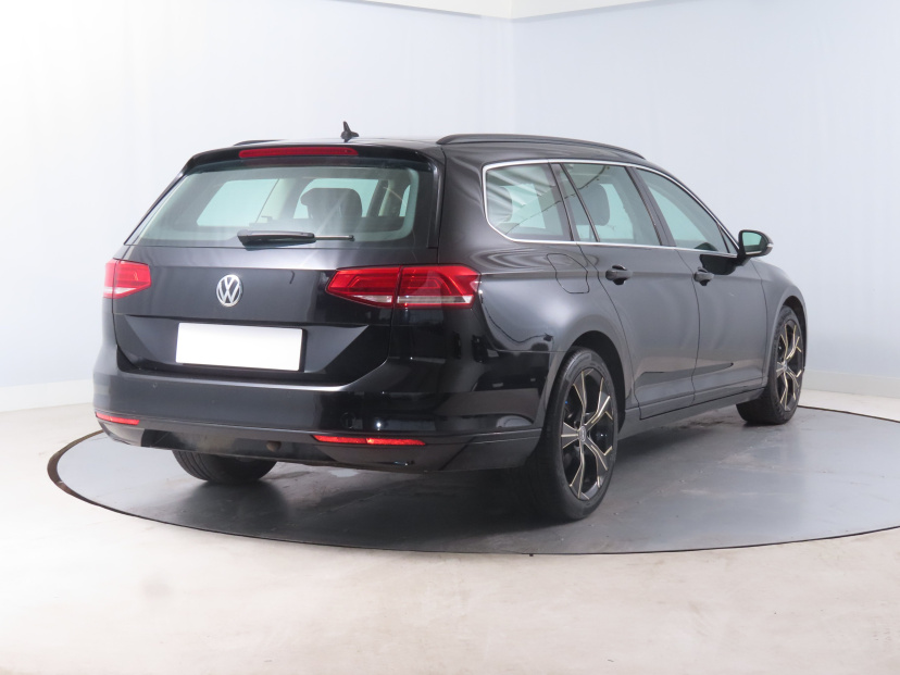 Volkswagen Passat, 2017