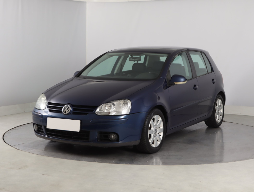 Volkswagen Golf, 2005
