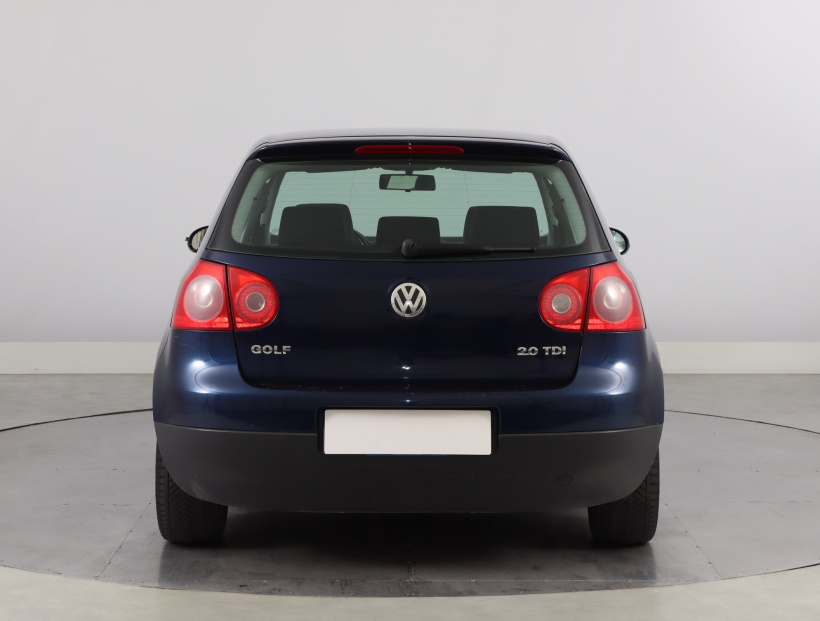 Volkswagen Golf, 2005