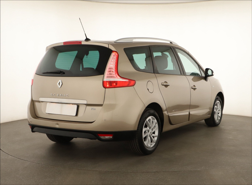Renault Grand Scenic, 2016
