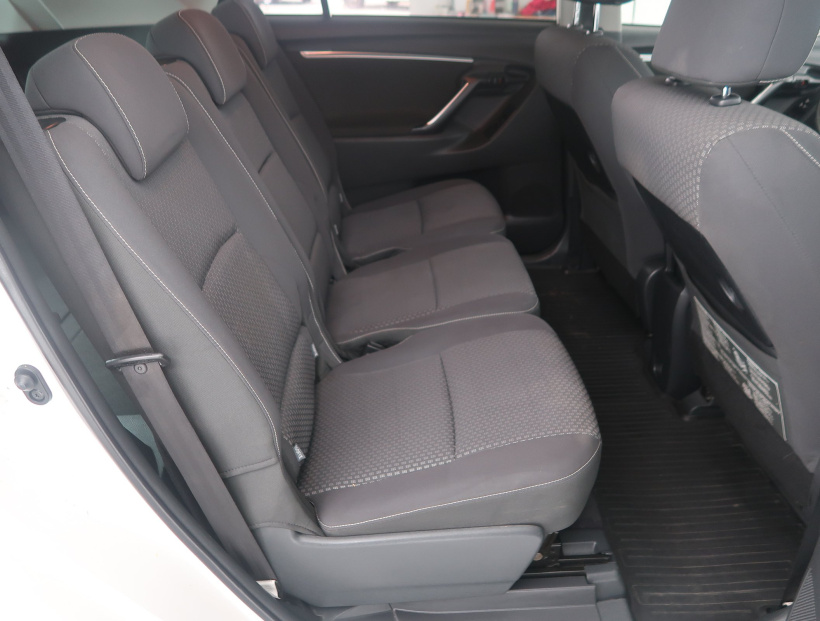 Toyota Verso, 2013