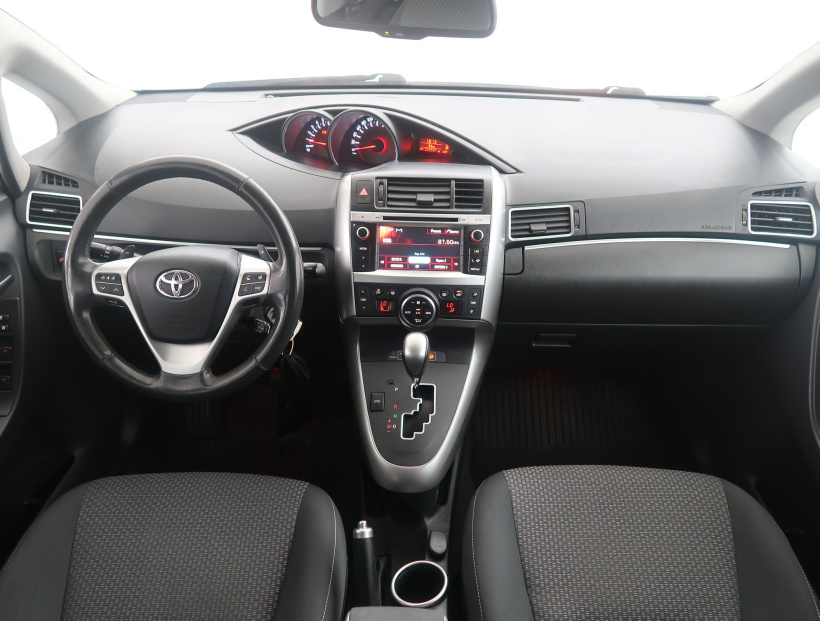 Toyota Verso, 2013