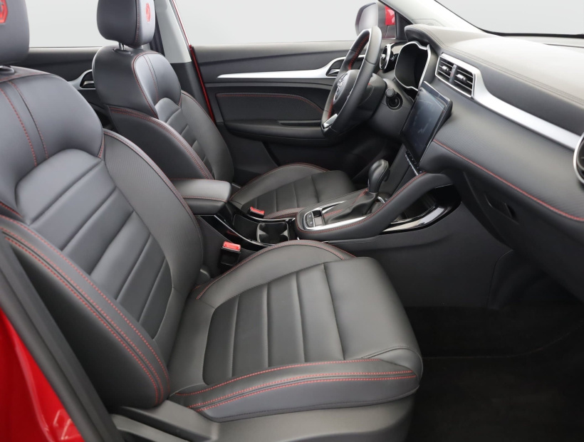 MG ZS SUV, 2024