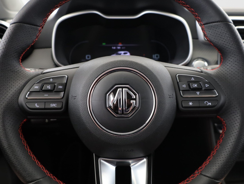 MG ZS SUV, 2024