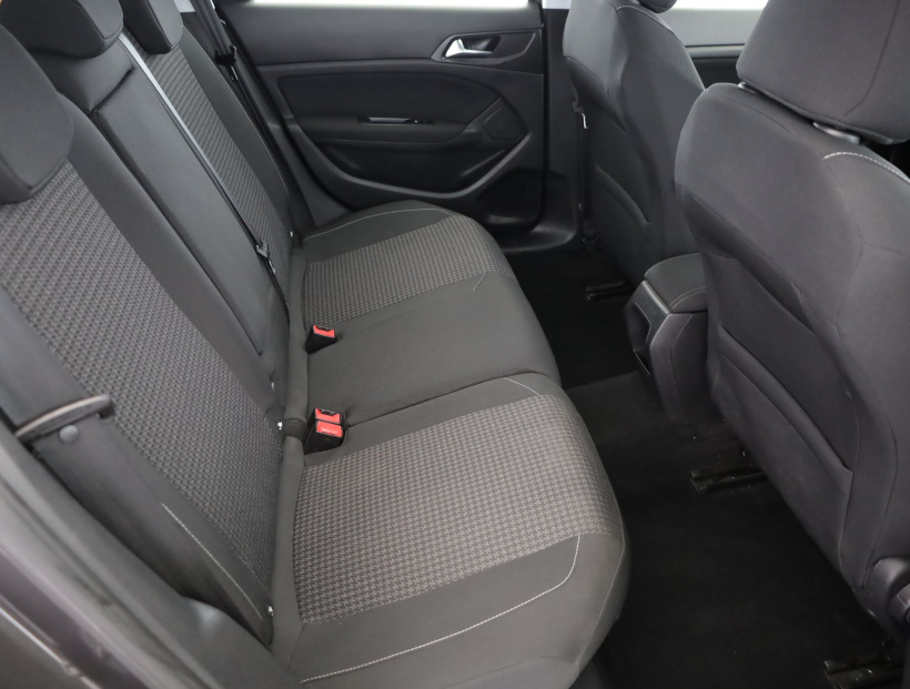Peugeot 308, 2018