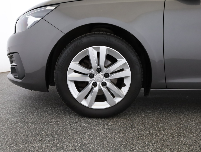 Peugeot 308, 2018