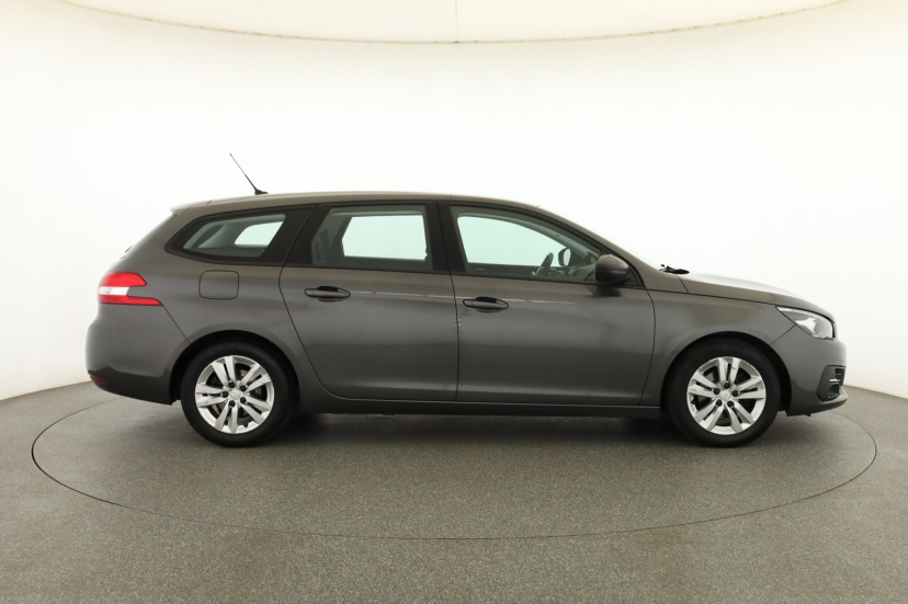 Peugeot 308, 2018