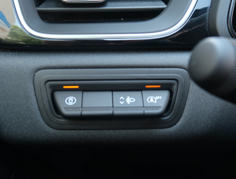 Mitsubishi ASX, 2025