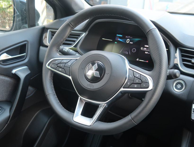 Mitsubishi ASX, 2025