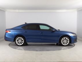 Škoda Superb - 2024