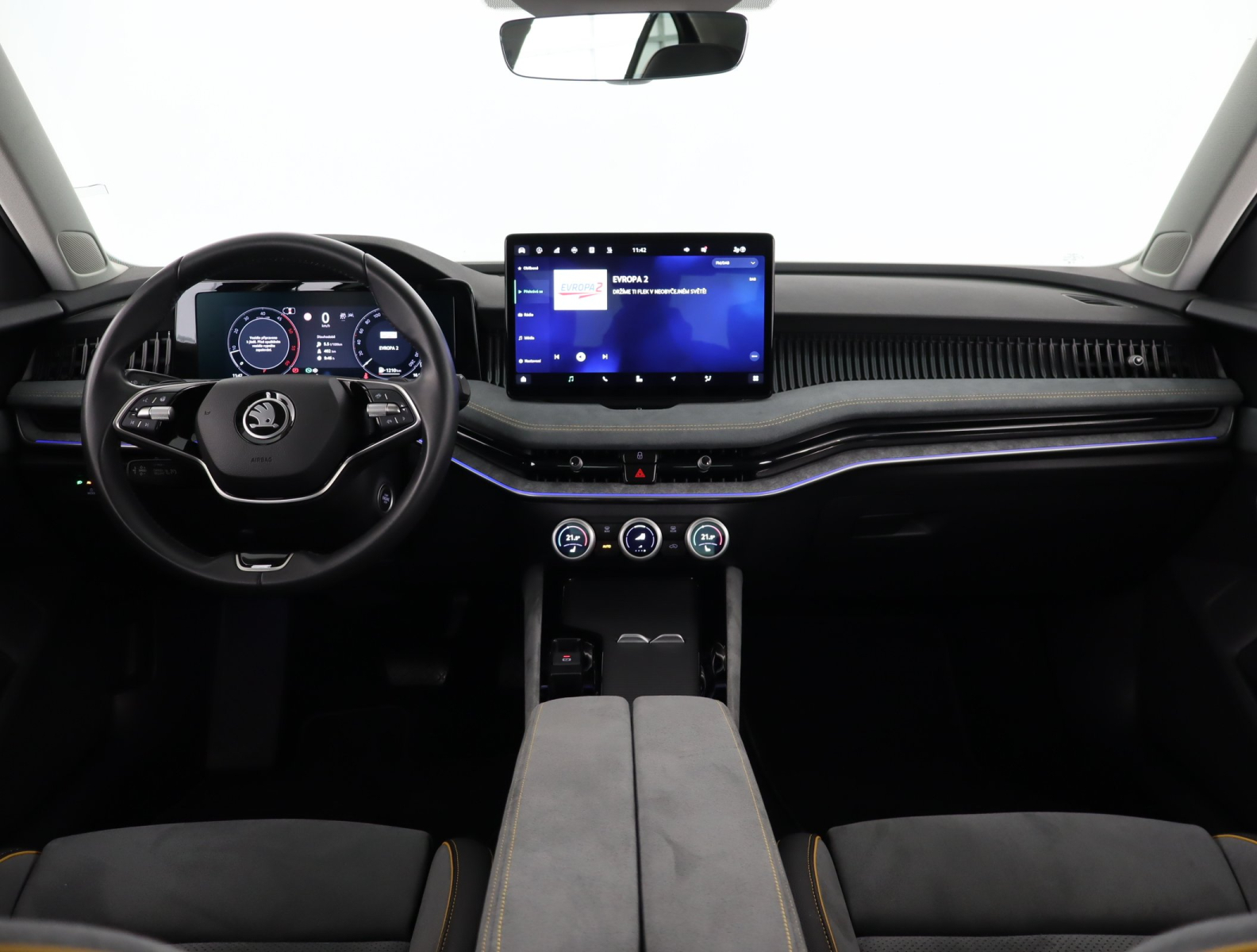 Škoda Superb - 2024