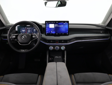 Škoda Superb - 2024