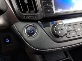 Toyota RAV 4 - 2018