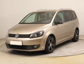 Volkswagen Touran - 2012