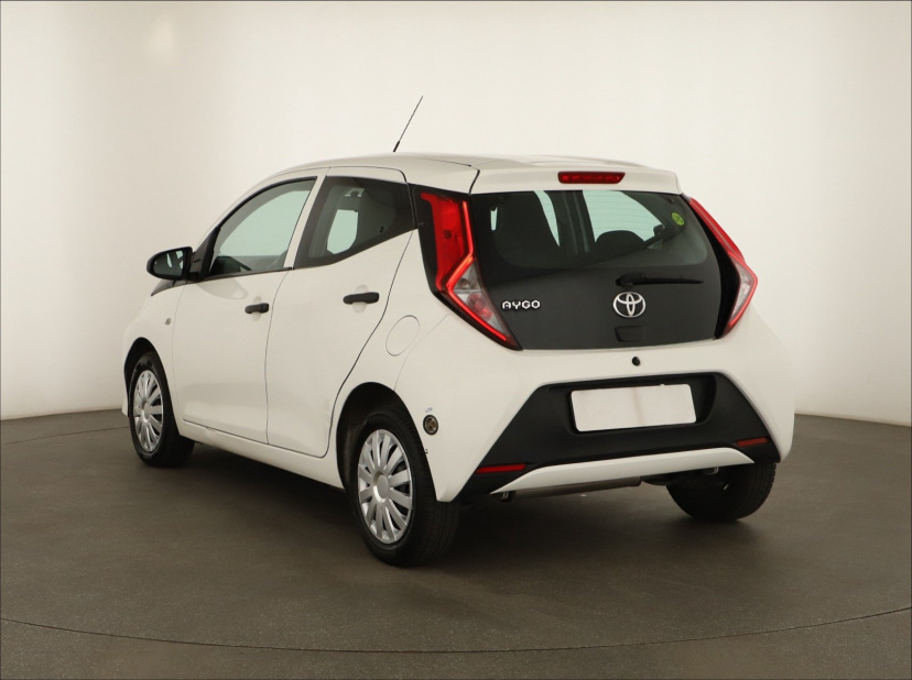 Toyota Aygo, 2021