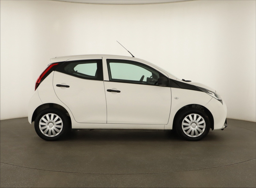 Toyota Aygo, 2021