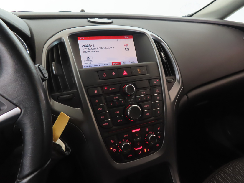 Opel Astra, 2015
