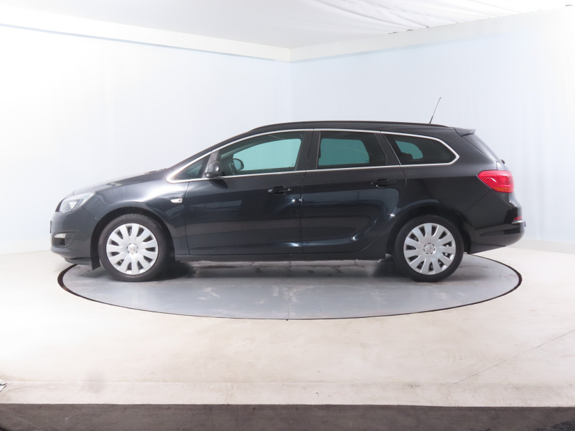 Opel Astra, 2015