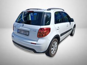 Suzuki SX4 - 2012