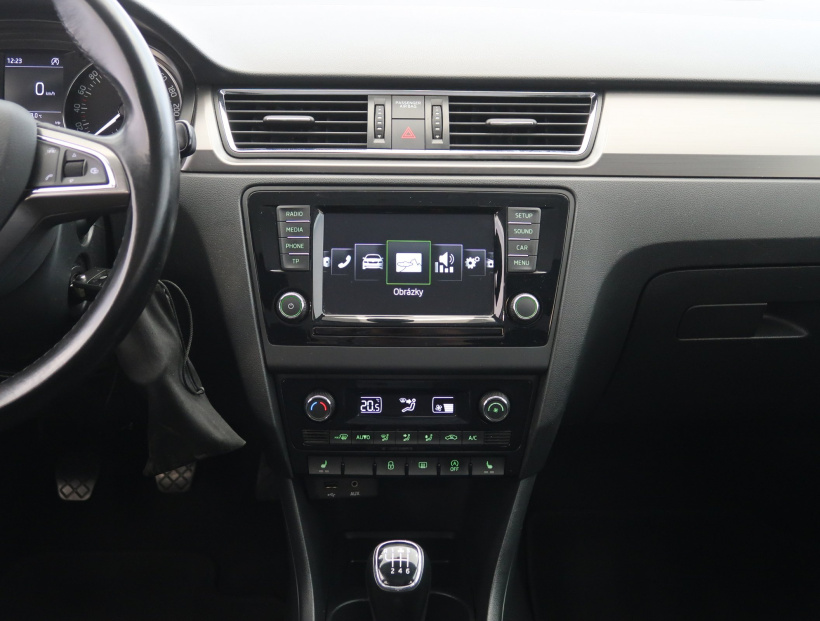 Škoda Rapid Spaceback, 2016