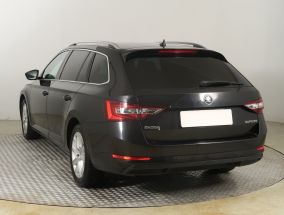 Škoda Superb - 2018