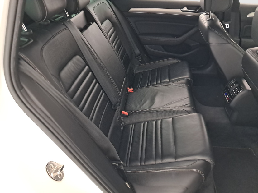 Volkswagen Passat, 2017
