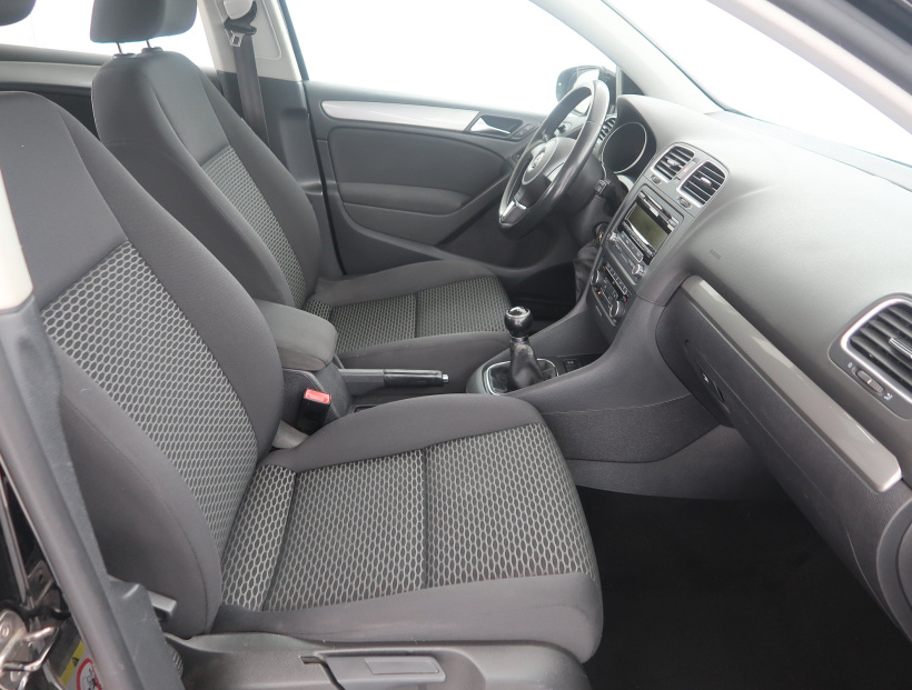 Volkswagen Golf, 2011