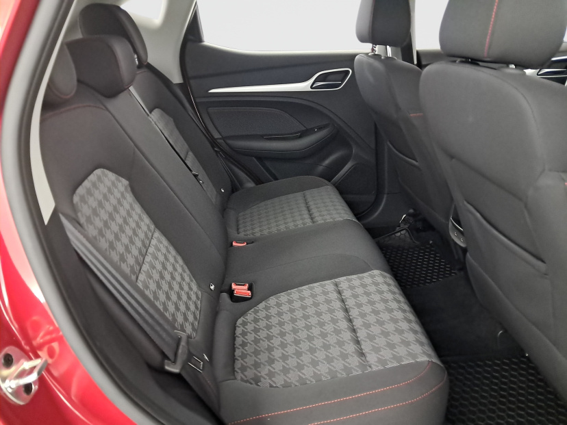 MG ZS SUV, 2025
