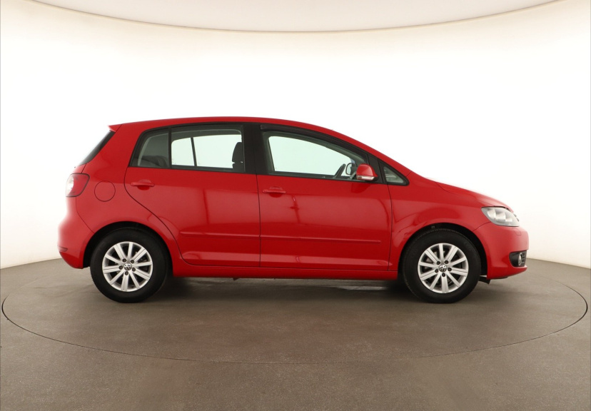 Volkswagen Golf Plus, 2012