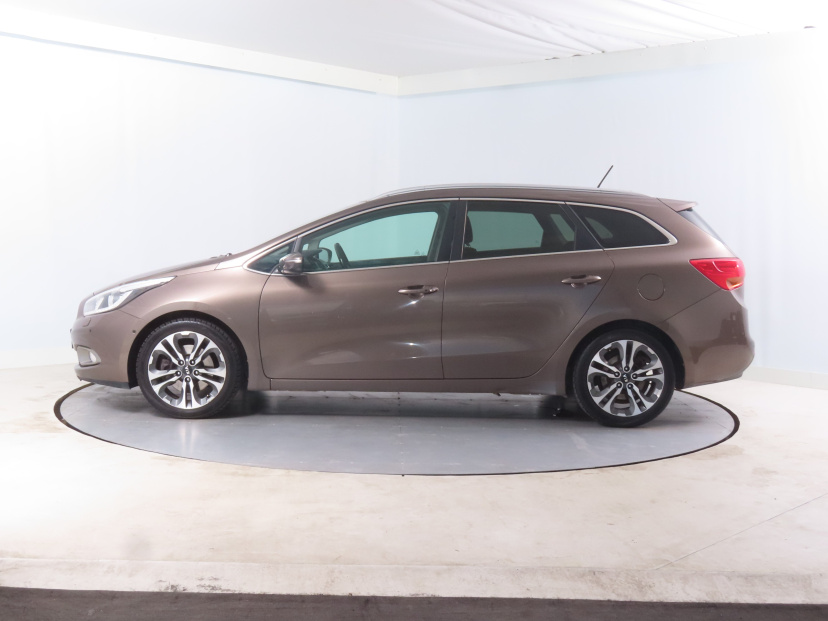 Kia Ceed, 2013