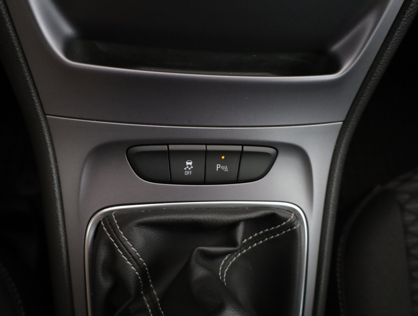 Opel Astra, 2016