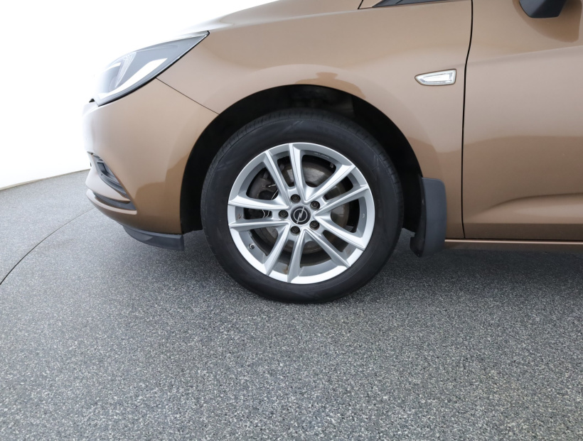 Opel Astra, 2016