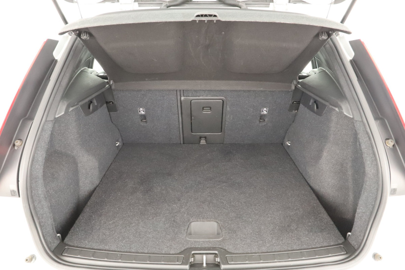 Volvo XC40, 2018