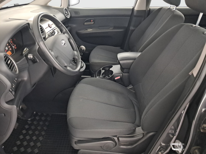 Kia Carens, 2009