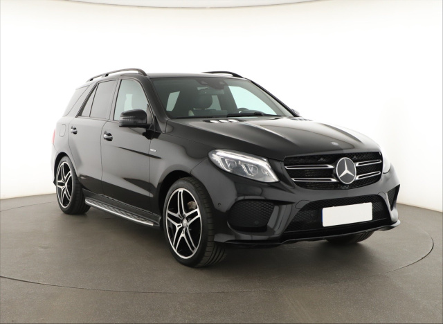 Mercedes-Benz GLE 2016