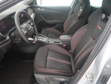 Škoda Octavia - 2025