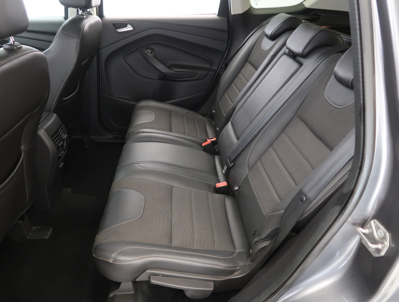 Ford Kuga, 2014