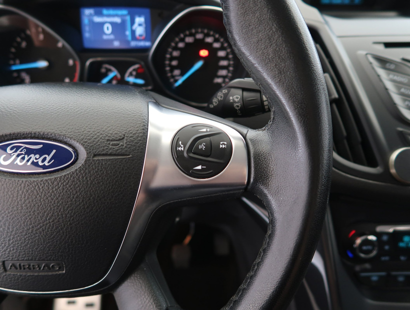 Ford Kuga, 2014