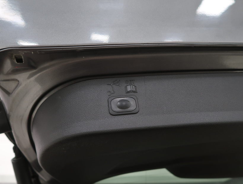 Ford Kuga, 2014