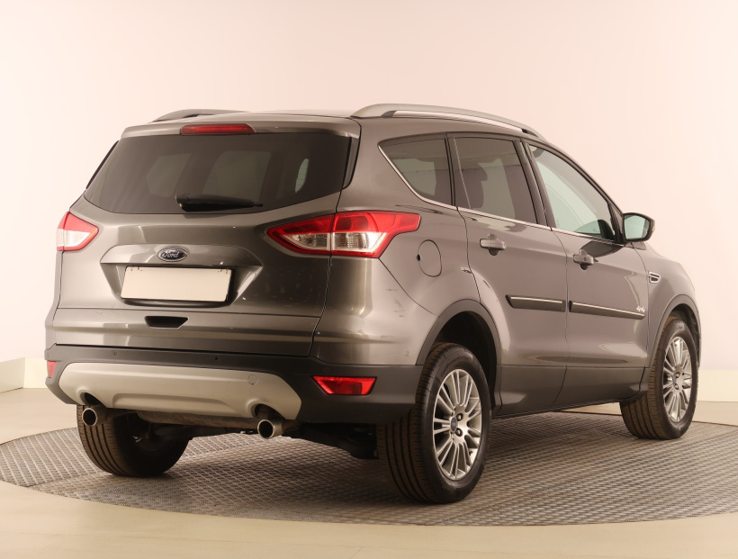 Ford Kuga, 2014