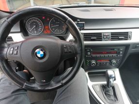 BMW 3 - 2010