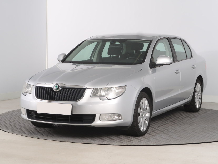 Škoda Superb, 2013