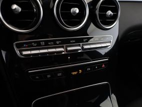 Mercedes-Benz GLC - 2020