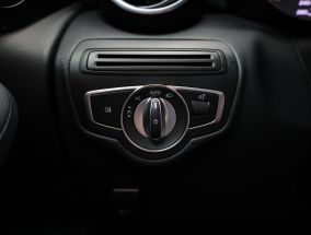 Mercedes-Benz GLC - 2020