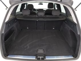 Mercedes-Benz GLC - 2020