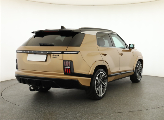 KGM Actyon