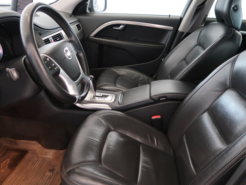 Volvo XC70, 2011