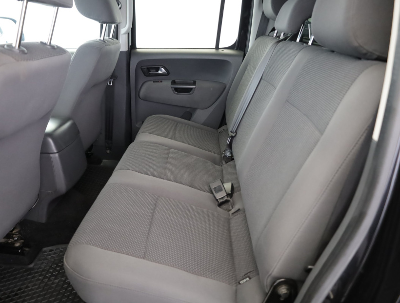 Volkswagen Amarok, 2011