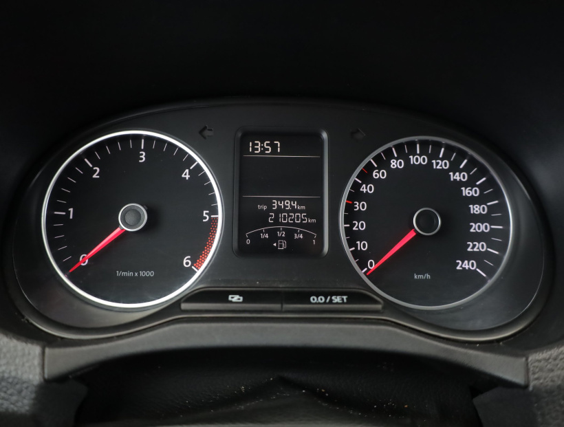 Volkswagen Amarok, 2011
